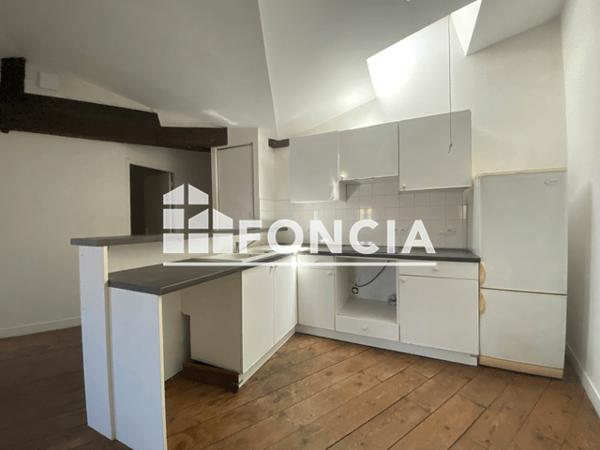 Location Appartement 2 pièces 49.65 m² - 20 COURS VICTOR HUGO Bordeaux 33000