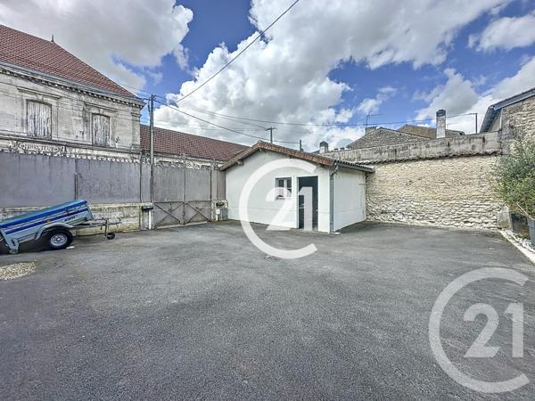 Maison à vendre  6 pièces - 166 m2 COGNAC - 16
