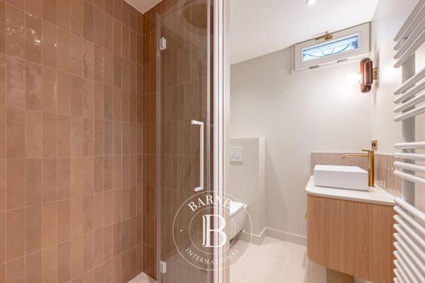 Annecy-le-Vieux, Maison 5 Chambres -  220 m² à vendre