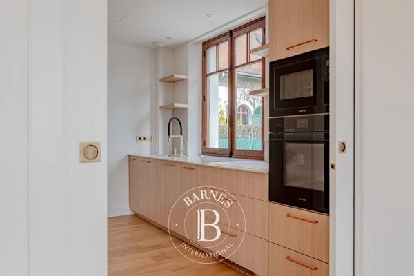 Annecy-le-Vieux, Maison 5 Chambres -  220 m² à vendre