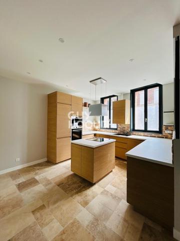 HENRIVILLE - MAISON D'ENVIRON 110M² AVEC UN BEL EXTERIEUR EXPOSÉ SUD