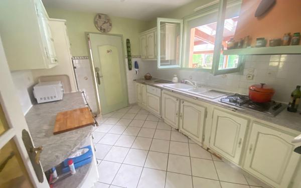 Maison à vendre    6 pièces •  Montauban