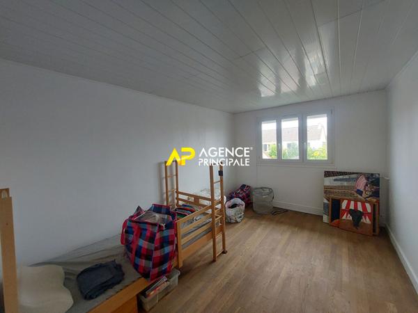 BEZONS Maison 6 pièces 135 m2 €577 500 ** - Référence 4427