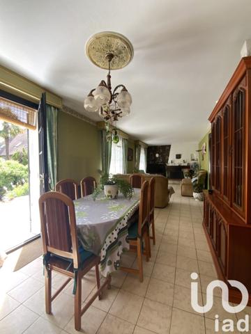 Maison 7 pièces de 127 m² à Domont (95330)