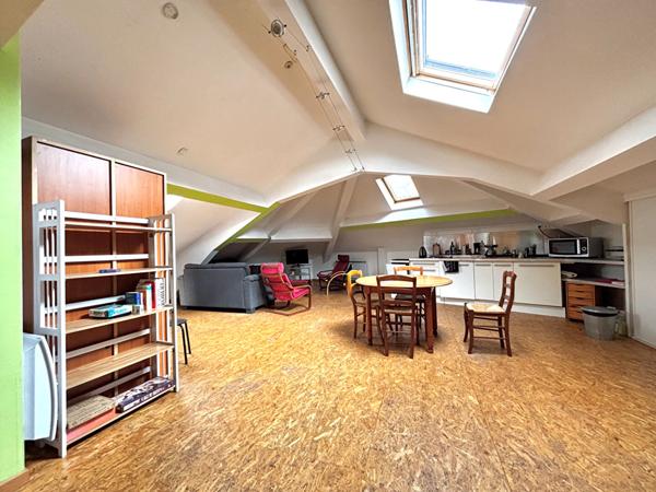 À VENDRE - IMMEUBLE DE RAPPORT DE 400.96m²