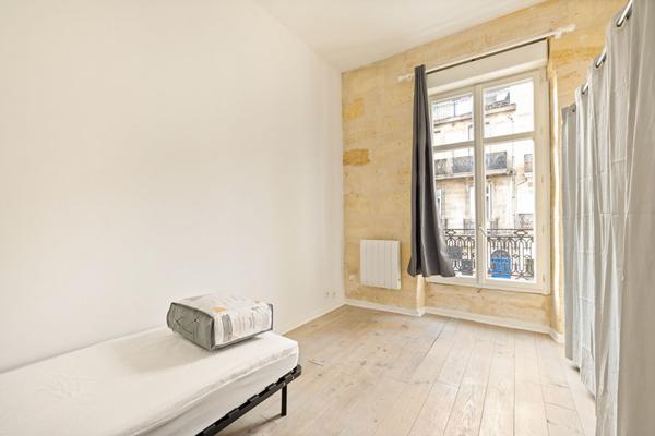 A VENDRE BORDEAUX VICTOIRE APPARTEMENT 4 PIECES