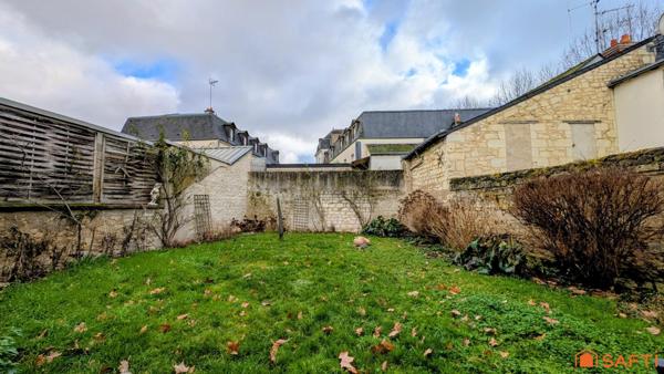 Hôtel particulier dans le centre de Chinon