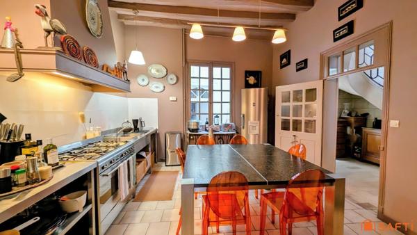 Hôtel particulier dans le centre de Chinon