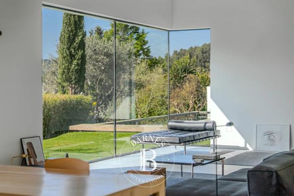 Aix-en-Provence, Maison 5 Chambres -  192 m² à vendre