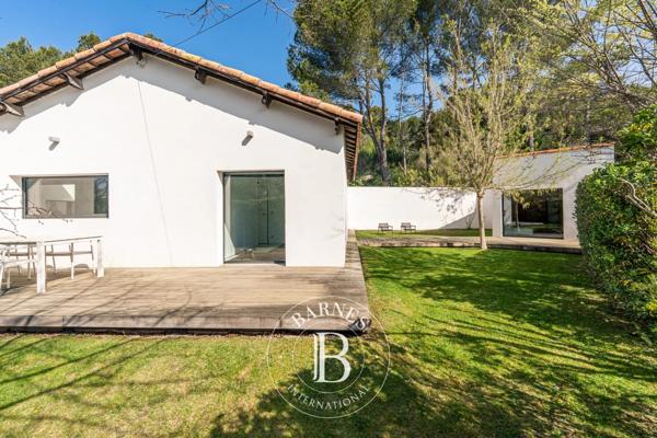 Aix-en-Provence, Maison 5 Chambres -  192 m² à vendre