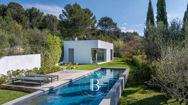 Aix-en-Provence, Maison 5 Chambres -  192 m² à vendre