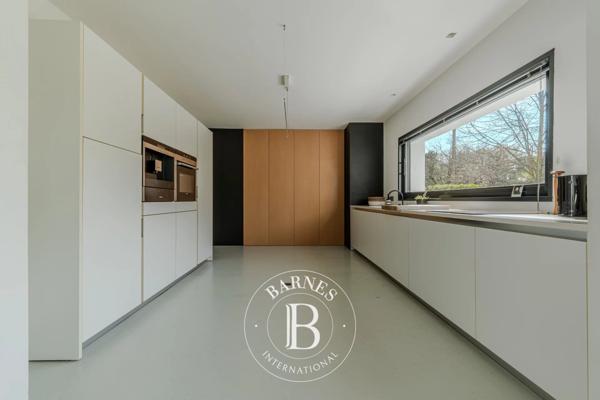 Aix-en-Provence, Maison 5 Chambres -  192 m² à vendre
