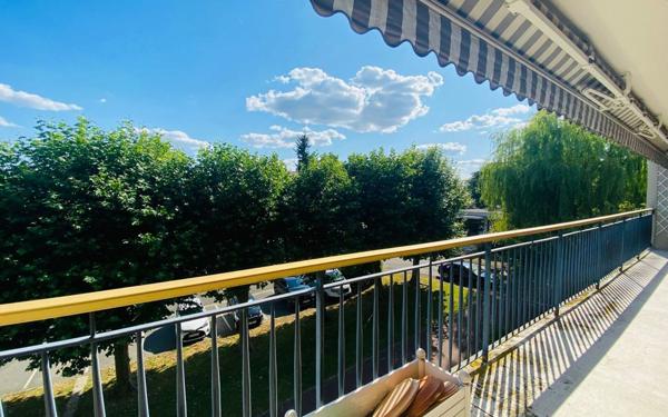 Appartement à vendre    6 pièces • 138,74 m2 Noisy-le-Roi