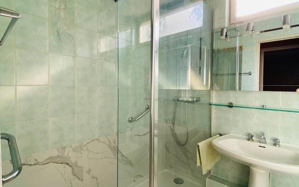 Appartement à vendre    6 pièces • 138,74 m2 Noisy-le-Roi