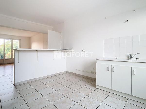 Location appartement près de CHALONS EN CHAMPAGNE - 3 pièce(s) - 72 m² - 600 €/mois