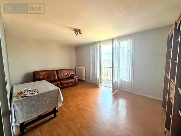 Achat - Appartement Saumur 49400 3 pièces 61 m 2 8159 m 2