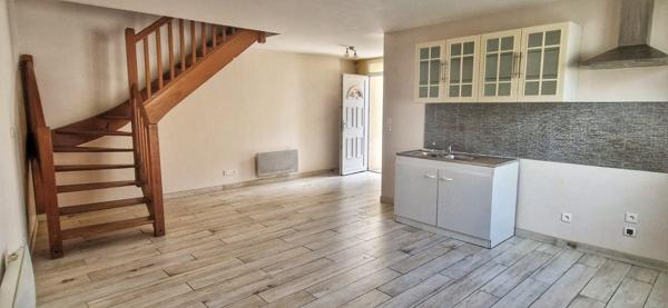 Maison Paulhan 4 pièce(s) 90 m2