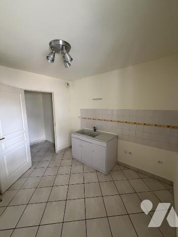 Touques - Duplex lumineux au dernier étage avec balcon et parking double – Résidence sécurisée