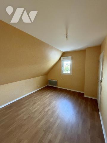 Touques - Duplex lumineux au dernier étage avec balcon et parking double – Résidence sécurisée