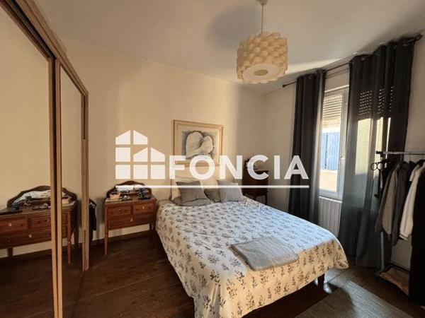 Location Maison 4 pièces 98 m² - 22 RUE GAMBETTA Orange 84100