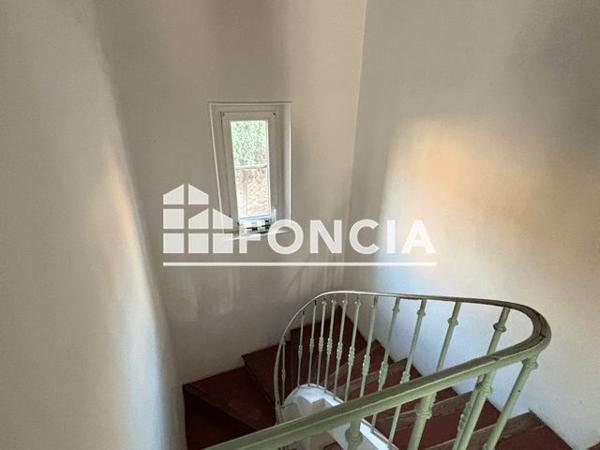 Location Maison 4 pièces 98 m² - 22 RUE GAMBETTA Orange 84100