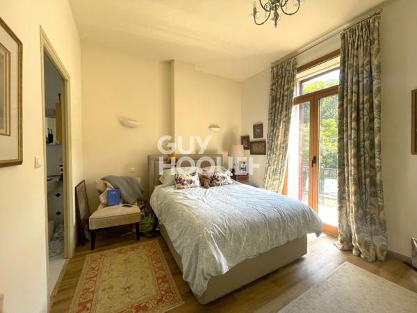 Maison à vendre de 8 pièces de 250 m²