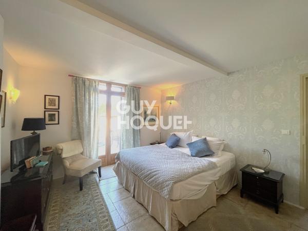 Maison à vendre de 8 pièces de 250 m²