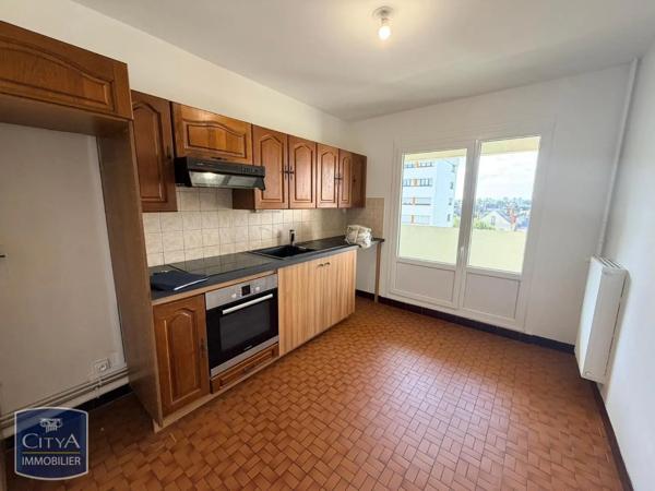 Appartement à louer 3 pièces 68.31m² Tours (37000)