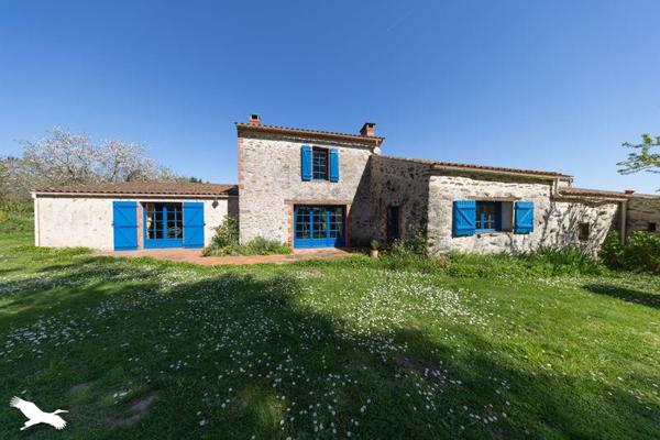 Maison à vendre |  Nesmy |  7 pièces | 181 m²