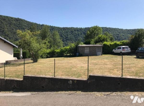 TERRAIN A BATIR NON VIABILISE DE 460 m²