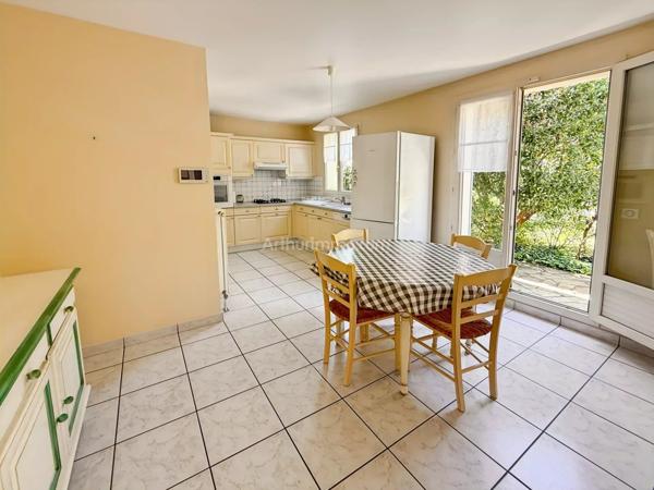 Vente Maison 6 pièces 170 m2 à Étiolles