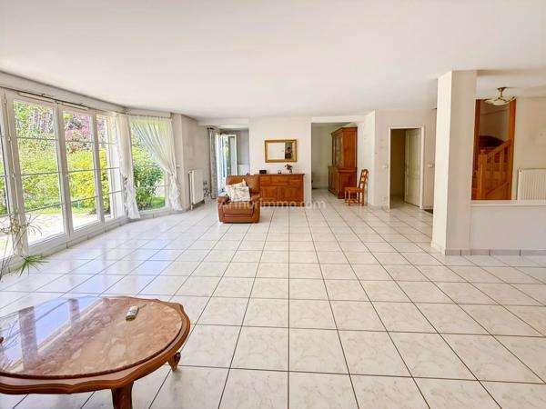Vente Maison 6 pièces 170 m2 à Étiolles