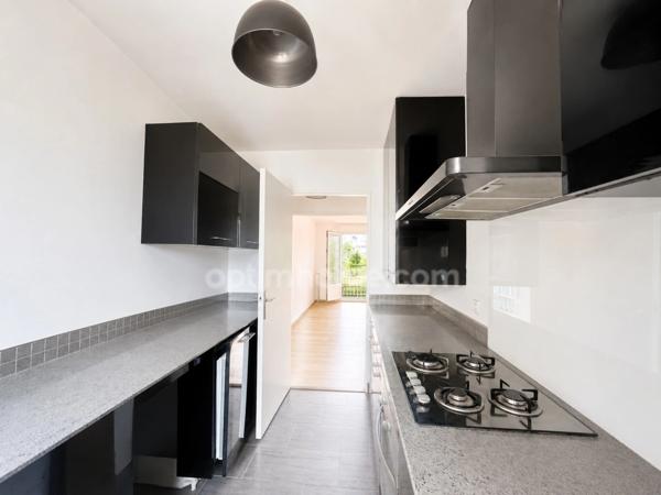 CHATOU (78) - APPARTEMENT 100M2 - 5 PIECES - 2 CHAMBRES POSSIBILITE 3 - RESIDENCE DE STANDING LA FRANCILIENNE - LUMINEUX - BALCON - 2 PARKINGS - CAVE - PARC PAYSAGE - CALME