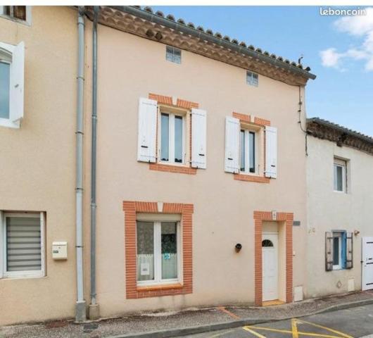 Maison de village - 210 m2 - 6 pièces