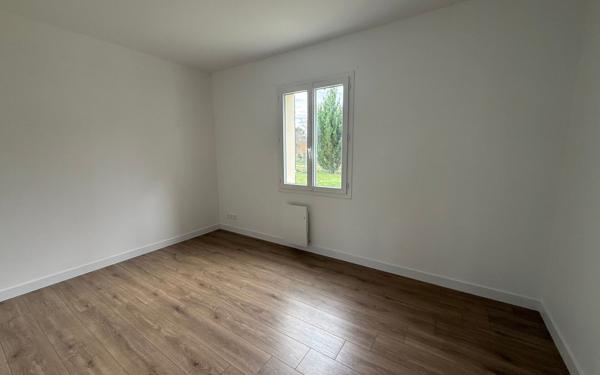 Maison à louer    4 pièces •  Épargnes