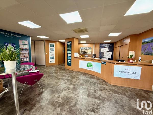 Murs commerciaux  à vendre 2 054 m² Malataverne