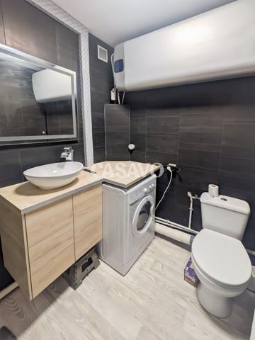 Vente Appartement 3 pièces de 36m² - 83400 Hyères