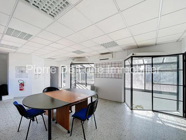 Commerce À louer 70 m²