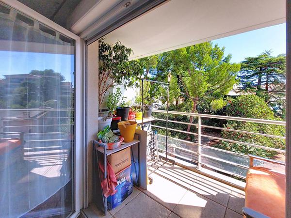 Appartement La Seyne Sur Mer T2 de 46.03 m² avec balcon VUE MER