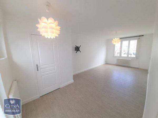 Maison à louer 4 pièces 65m²