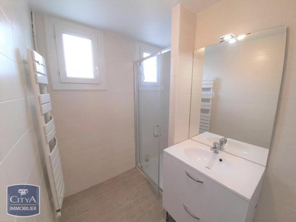 Maison à louer 4 pièces 65m²