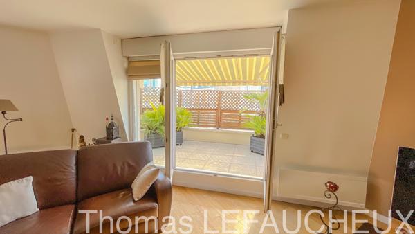 Bois-Colombes (92270) bois-Colombes centre, magnifique appartement familial au dernier étage de 147m² (125m2 Carrez) de 5 pièces, 3