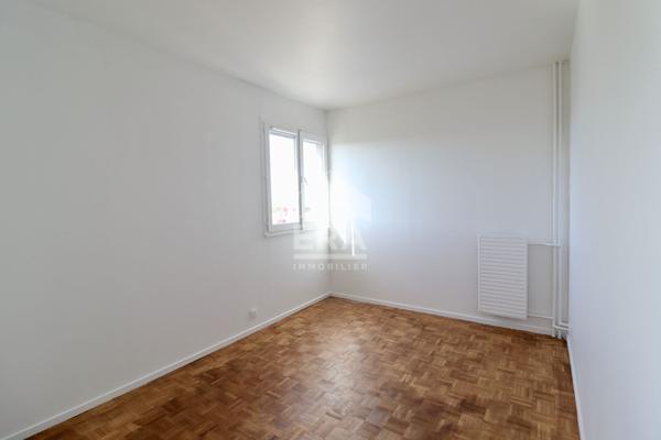 Exclusivité. 77420. Champs-sur-Marne. Vente appartement 5 pièces 90,36m²  vue dégagée