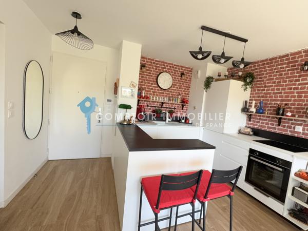Appartement
                                                                                                                                                                                                                                                                                                                        2 pièce(s)                                                                                                                                                                                                          1 chambre(s)                                                                                                                                                                                                          42  m²