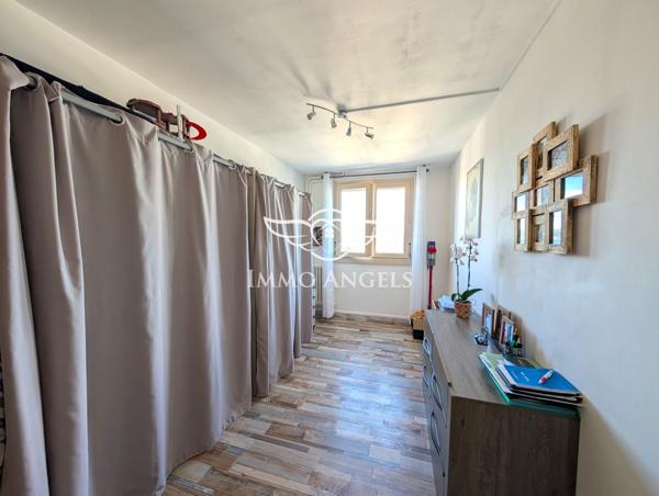 Sète – Appartement T4 traversant avec vue exceptionnelle sur l’étang de Thau