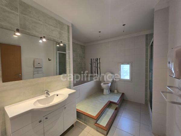 Maison à vendre 4 pièces AUBAGNE (13) JARDIN ET GARAGE