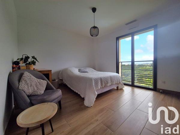 Maison 5 pièces de 154 m² à Cagnes-sur-Mer (06800)