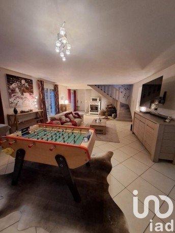 Maison 9 pièces de 270 m² à Berneuil-sur-Aisne (60350)