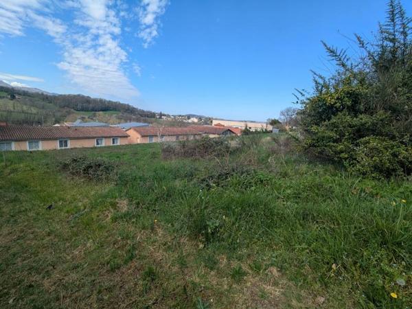 Terrain à vendre |  Saint-Lizier |  1875 m²