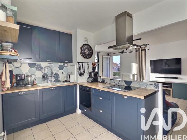 Appartement à vendre 4 pièces 69 m² Sainte-Geneviève-des-Bois